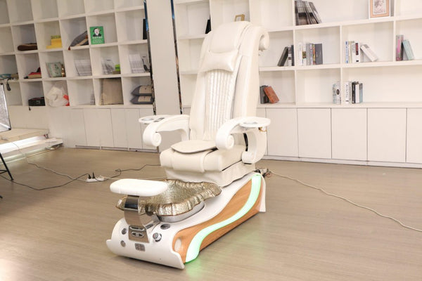 My Review of the 2020 Lux ES450 Model - The best ‘Big For Your Buck’ Pedicure Spa Chairs
