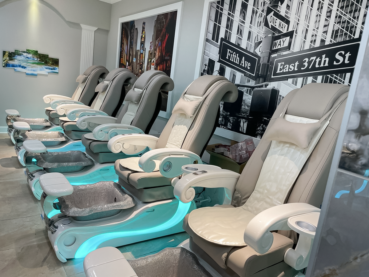 Pedicure Chairs for sale - LUX ES450 Pedicure Massage Chair