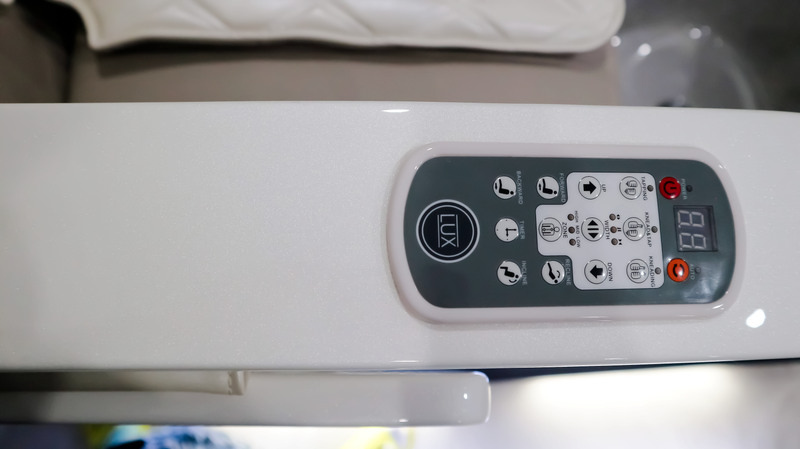 LUX LS250 PRINCESS Pedicure Massage Chair :: OPEN-BOX CONDITION