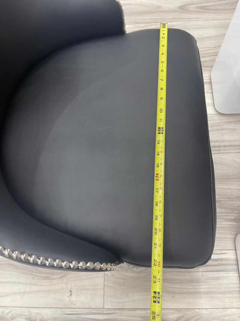 Royal black customer and technician chair for salons